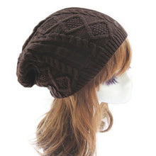 Warm  Hats Women Knitted Wool Twist Skullies Beanie hat For  Warm Cap hats Female Gorros Cappelli Invernali GS