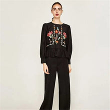 Female Fashion Long Sleeve Blouses O-Neck Ladies Tops Casual shirt Embroidery Floral Blouse Women Plus Size 72469 GS