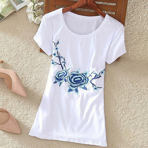 Fashion  New Summer Short Sleeve T-shirts Chinese Style Flowers Embroidery T Shirts Plus Size Female Casual Women Tops 72608 GS