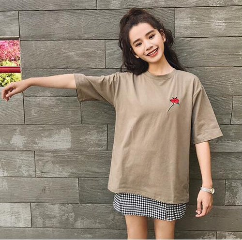 Harajuku Tees  Rose Embroidery Women T-shirt Casual Summer New Fashion Tops Short Sleeves O-neck Ladies T-shirts 33030 GS
