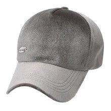 Hot Selling  baseball cap Women  Fashion Cotton Hat Women Snapback Caps Solid Adjustable Hat Female Bone Garros &02 GS
