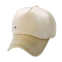 Hot Selling  baseball cap Women  Fashion Cotton Hat Women Snapback Caps Solid Adjustable Hat Female Bone Garros &02 GS
