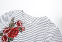 New  Fashion Women Plus Size T shirts Floral Embroidery t-shirt Women Top Three Quarter Flare Sleeve Female tops 72581 GS