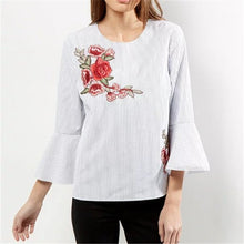 New  Fashion Women Plus Size T shirts Floral Embroidery t-shirt Women Top Three Quarter Flare Sleeve Female tops 72581 GS