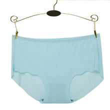Sexy Women Underwear Invisible Ice Silk Seamless Intimates Breathable Underwear Women Girl panties sous vetement femme sexy GS
