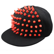 Spirng Baseball Cap Women Men Unisex Rivet Caps Fashion  Hip Hop Snapback Hat Female Male casquette homme bonnet &23 GS