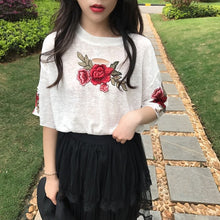 Woman Tops Tee  New Fashion Rose Embroidery T-Shirt Women Loose Short Sleeves Hollow T-shirt O-neck Loose Clothing 33031 GS