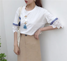 Woman Tops Tee  Summer Harajuku Tassel Applique Lace Patckwork T-shirt Short Sleeves White Casual Kawaii Shirts 33028 GS